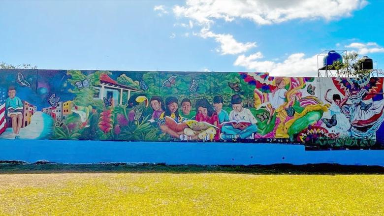 A mural spearheaded by Pam Etters near the Pacifica Fernandez Elementary School in Costa Rica